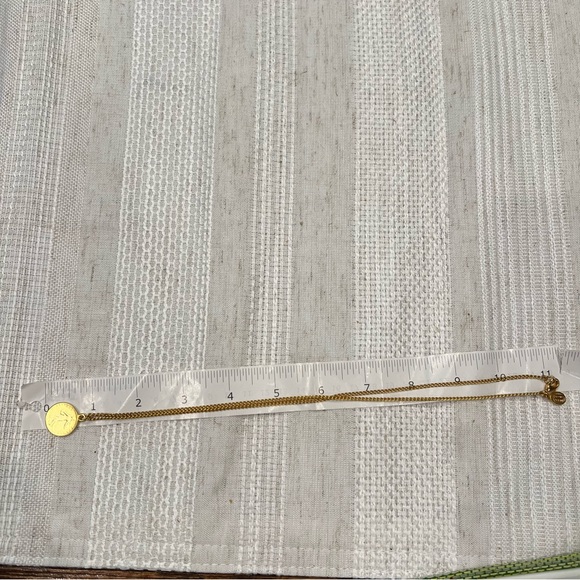 Ben-Amun Gold Necklace with Elegant Pendant - Picture 9 of 11